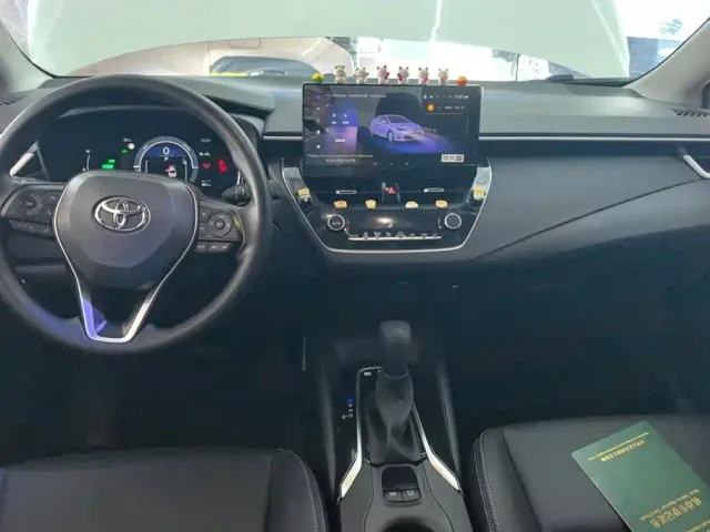 Toyota Corolla — Фото автомобиля 12