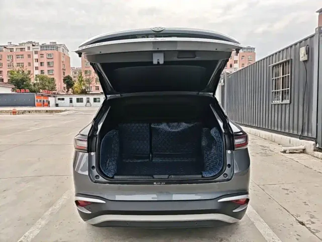 Volkswagen ID.4 X — Фото автомобиля 18