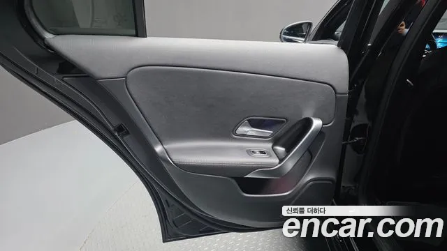Mercedes-Benz A-Class W177 — Фото автомобиля 14