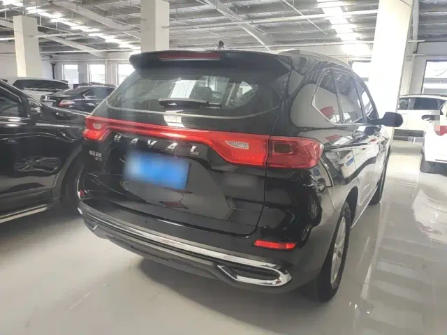 Haval M6 — Фото автомобиля 6