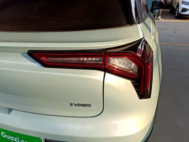 Geely Geometry E Firefly — Фото автомобиля 7