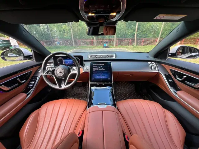 Mercedes-Benz S-Class — Фото автомобиля 5