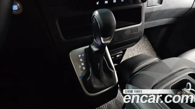 Hyundai Staria — Фото автомобиля 12