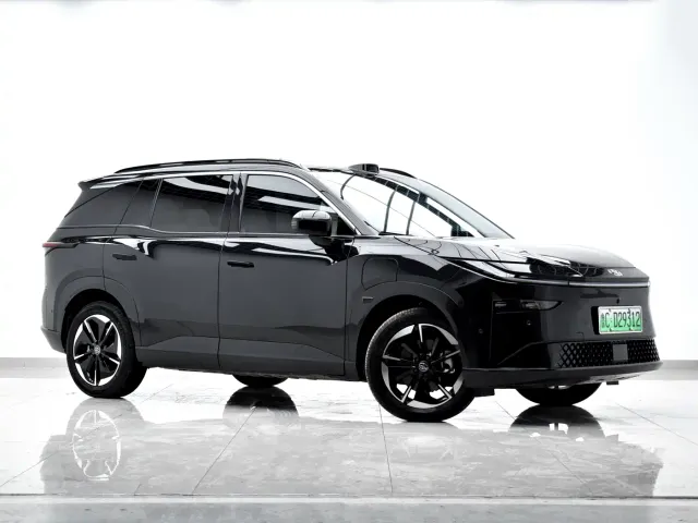 Toyota BoZhi 3X — Фото автомобиля 3