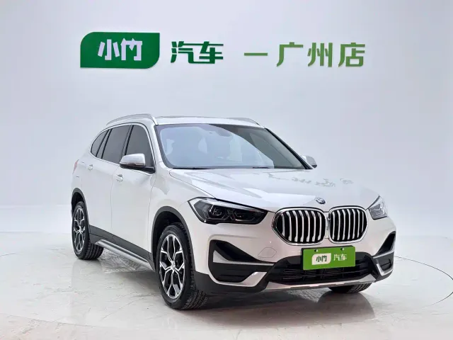 BMW X1 — Фото автомобиля 2