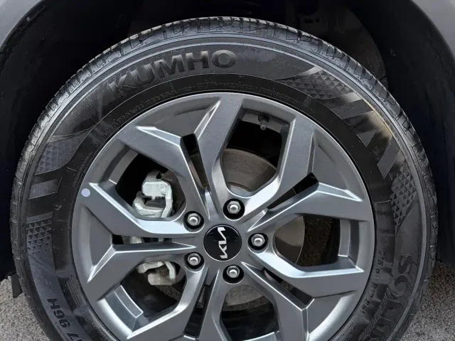 Kia Seltos — Фото автомобиля 20