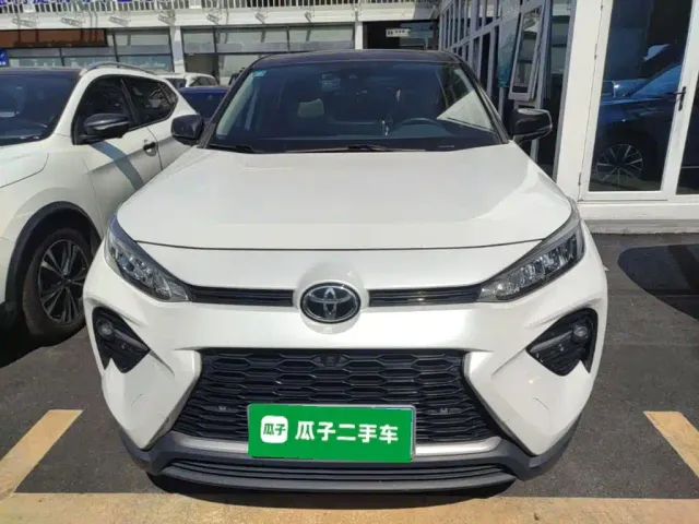 Toyota Wildlander — Фото автомобиля 2