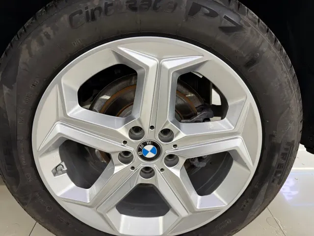 BMW X1 — Фото автомобиля 14