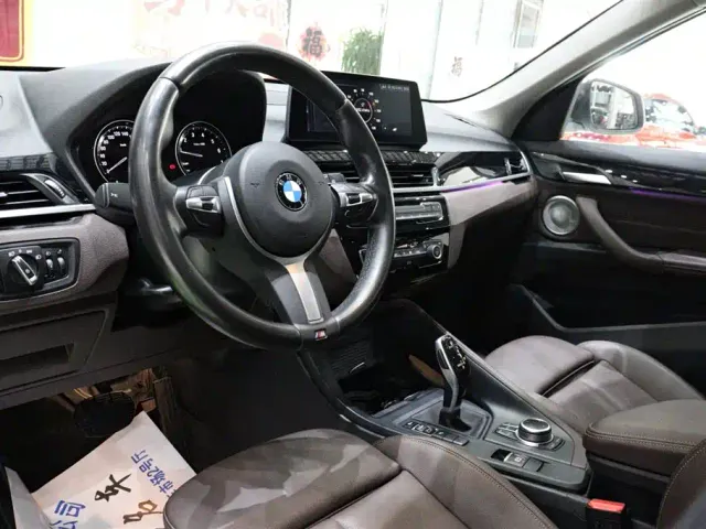 BMW X1 — Фото автомобиля 7