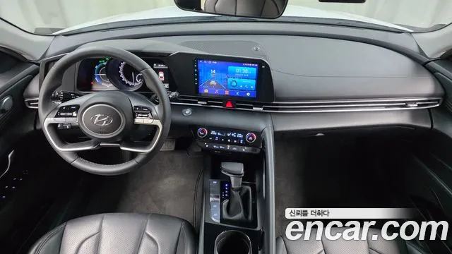 Hyundai Avante CN7 — Фото автомобиля 10