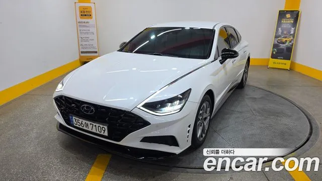 Фотография автомобиля — Hyundai Sonata