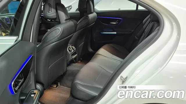 Mercedes-Benz C-Class — Фото автомобиля 10