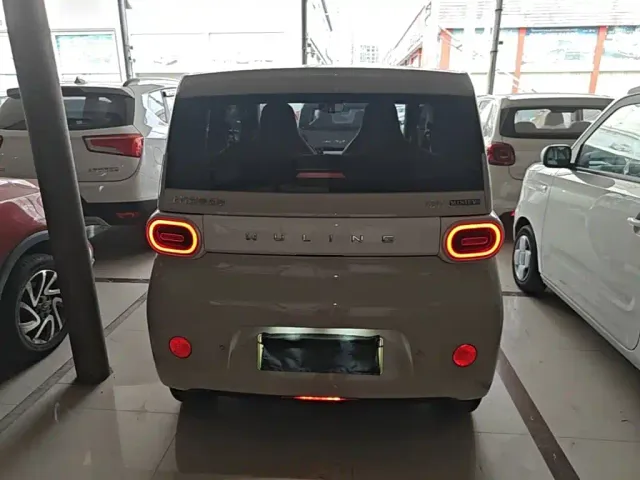 Wuling Hongguang Mini EV — Фото автомобиля 5
