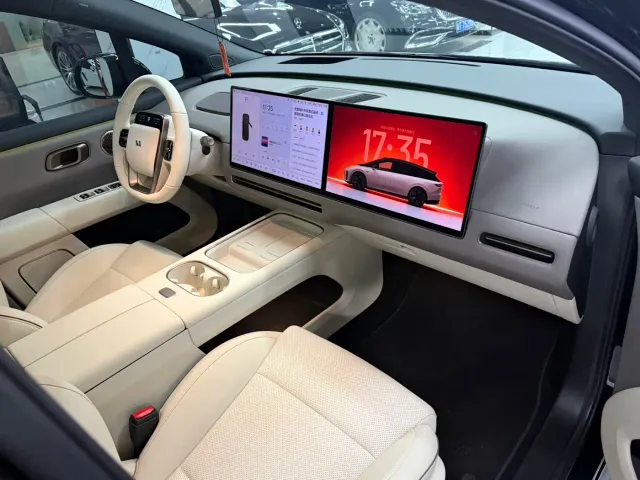 Li Auto i6 — Фото автомобиля 10