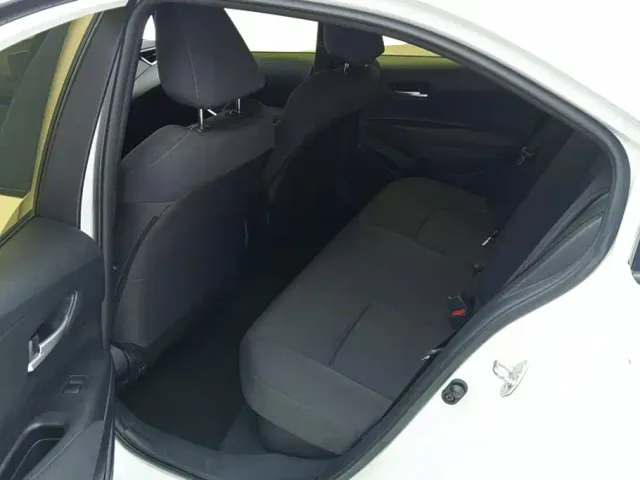 Toyota Corolla — Фото автомобиля 11