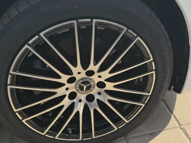 Mercedes-Benz C-Class — Фото автомобиля 5
