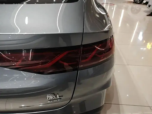 BYD Qin L — Фото автомобиля 7