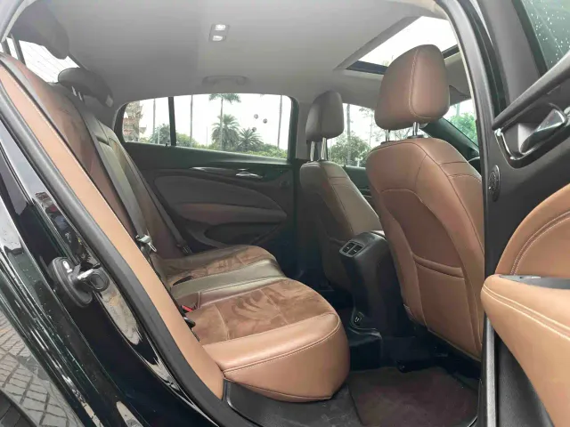 Buick Regal — Фото автомобиля 12