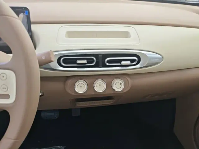 Wuling Hongguang Mini EV — Фото автомобиля 12