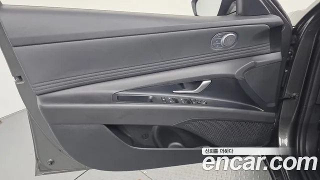 Hyundai Avante CN7 — Фото автомобиля 13