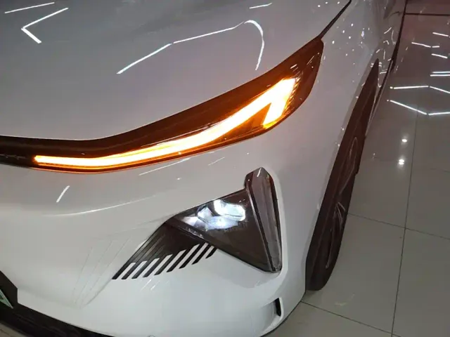 Geely Galaxy L7 — Фото автомобиля 23