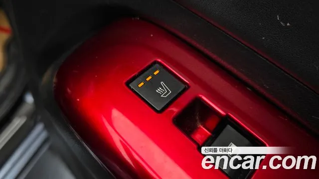 Hyundai Kona — Фото автомобиля 19