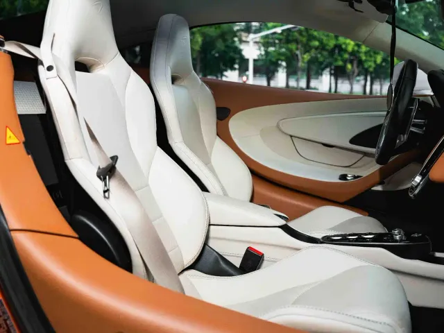 McLaren GT — Фото автомобиля 12