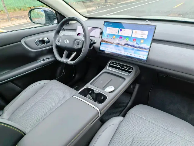 Changan Qiyuan Q05 — Фото автомобиля 17