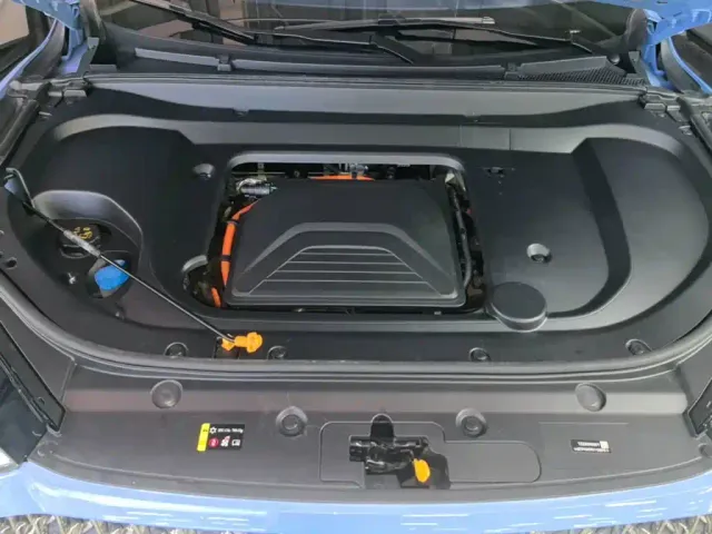 WEY Macchiato DHT-PHEV 2021 1.5L Master Edition — Фото автомобиля 19