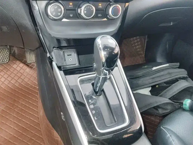 Nissan Sylphy — Фото автомобиля 13