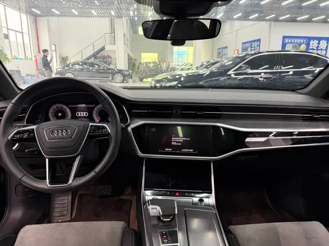 Audi A6L — Фото автомобиля 9