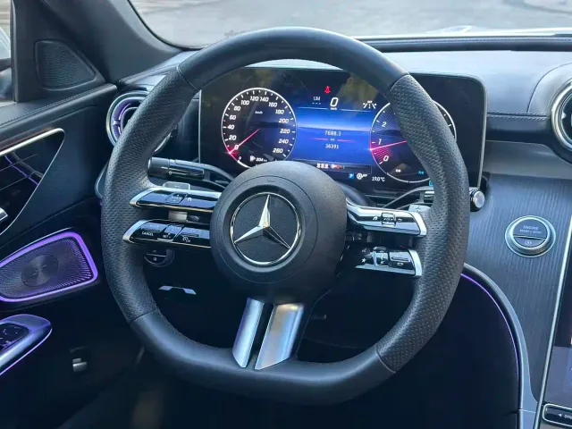 Mercedes-Benz C-Class — Фото автомобиля 16