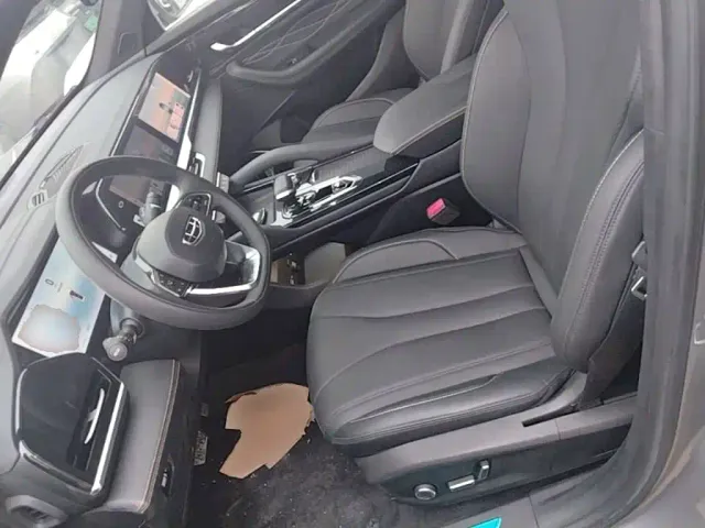 Geely Xingyue L — Фото автомобиля 13
