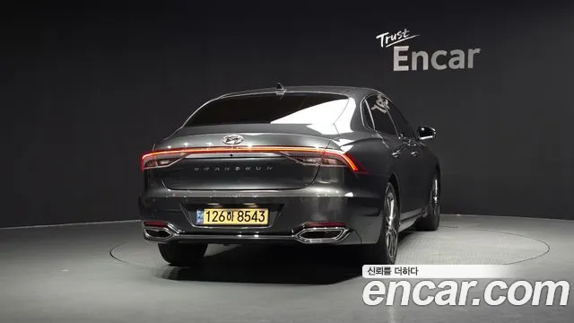 Hyundai Grandeur Новый Grandeur IG — Фото автомобиля 3