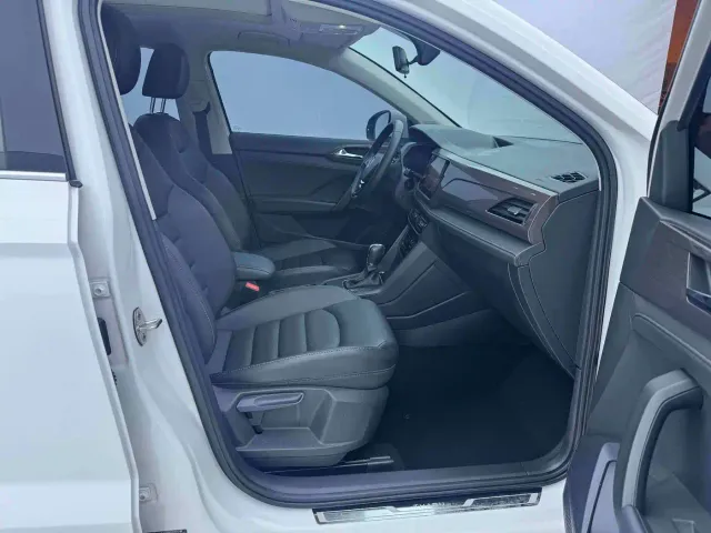 Volkswagen Tharu — Фото автомобиля 15