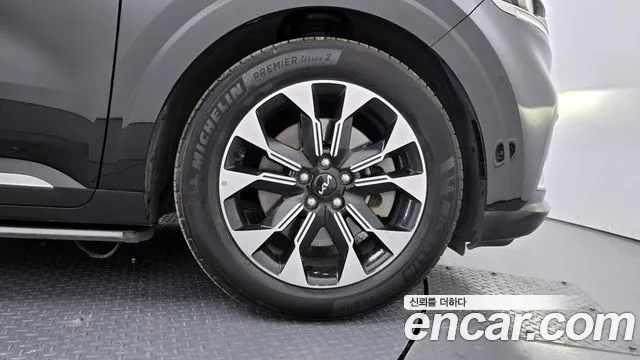 Kia Canival Carnival 4 поколение Бензин 9 мест Signature — Фото автомобиля 5