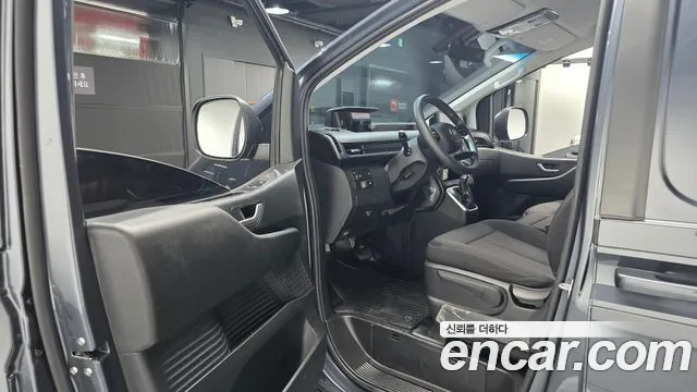 Hyundai Staria Staria Карго 3 места — Фото автомобиля 10