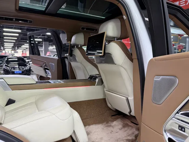 Land Rover Range Rover — Фото автомобиля 17