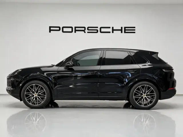 Porsche Cayenne — Фото автомобиля 7