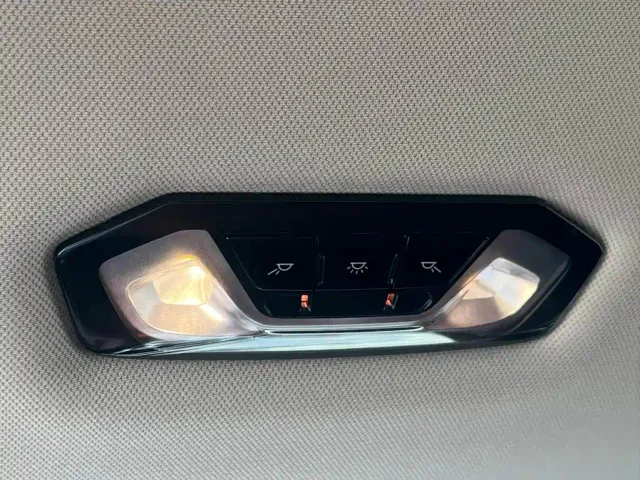 BMW 3 Series — Фото автомобиля 19