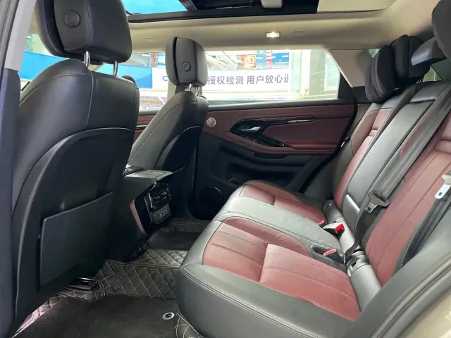 Land Rover Range Rover Evoque — Фото автомобиля 16