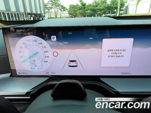 Genesis GV80 2.5T Бензин AWD — Фото автомобиля 9