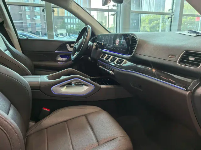 Mercedes-Benz GLE-Class — Фото автомобиля 18