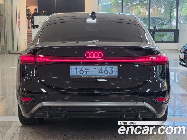 Audi A6 e-Tron — Фото автомобиля 4