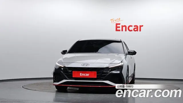 Hyundai AVANTE — Фото автомобиля 3