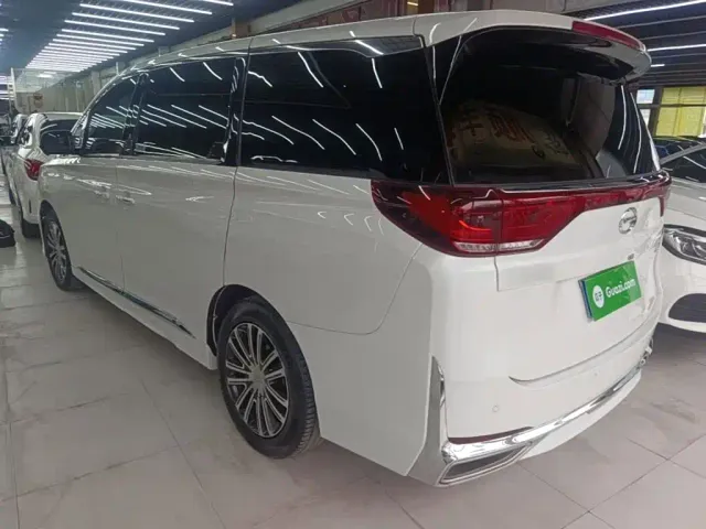 GAC Trumpchi M8 — Фото автомобиля 4