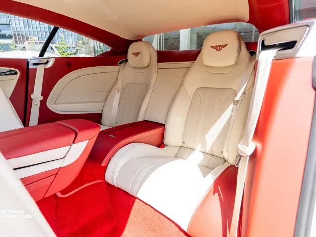 Bentley Continental — Фото автомобиля 26