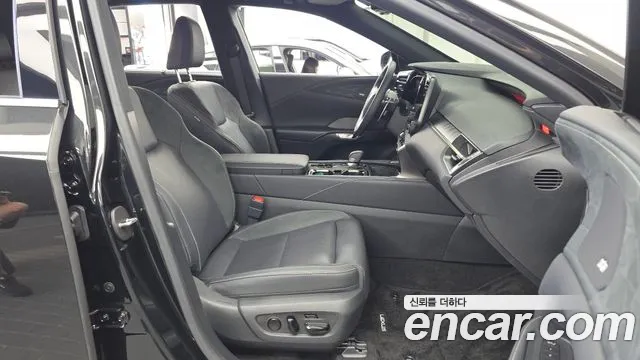 Lexus RX — Фото автомобиля 11