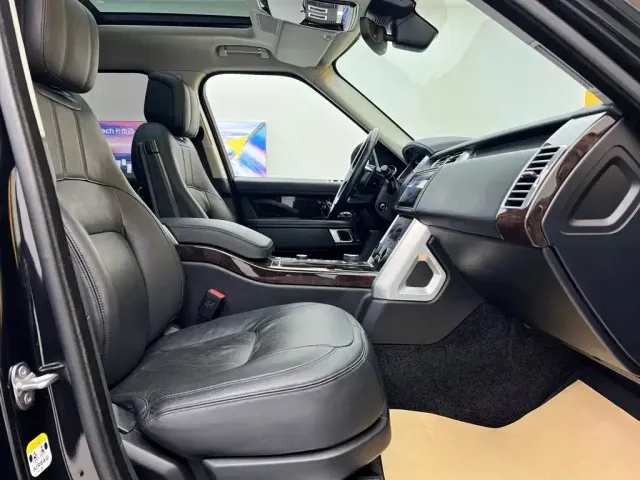 Land Rover Range Rover — Фото автомобиля 20