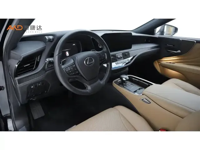 Lexus LS — Фото автомобиля 6